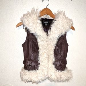 BeBe Brown Leather Vest w/faux fear sz S
